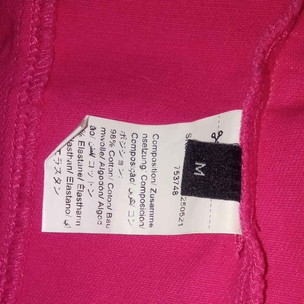 Chic Pink Denim Strapless Frayed Blouse - Picture 5 of 6